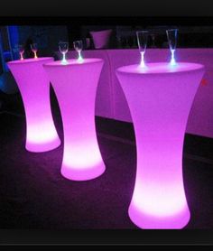 svetleći barski sto